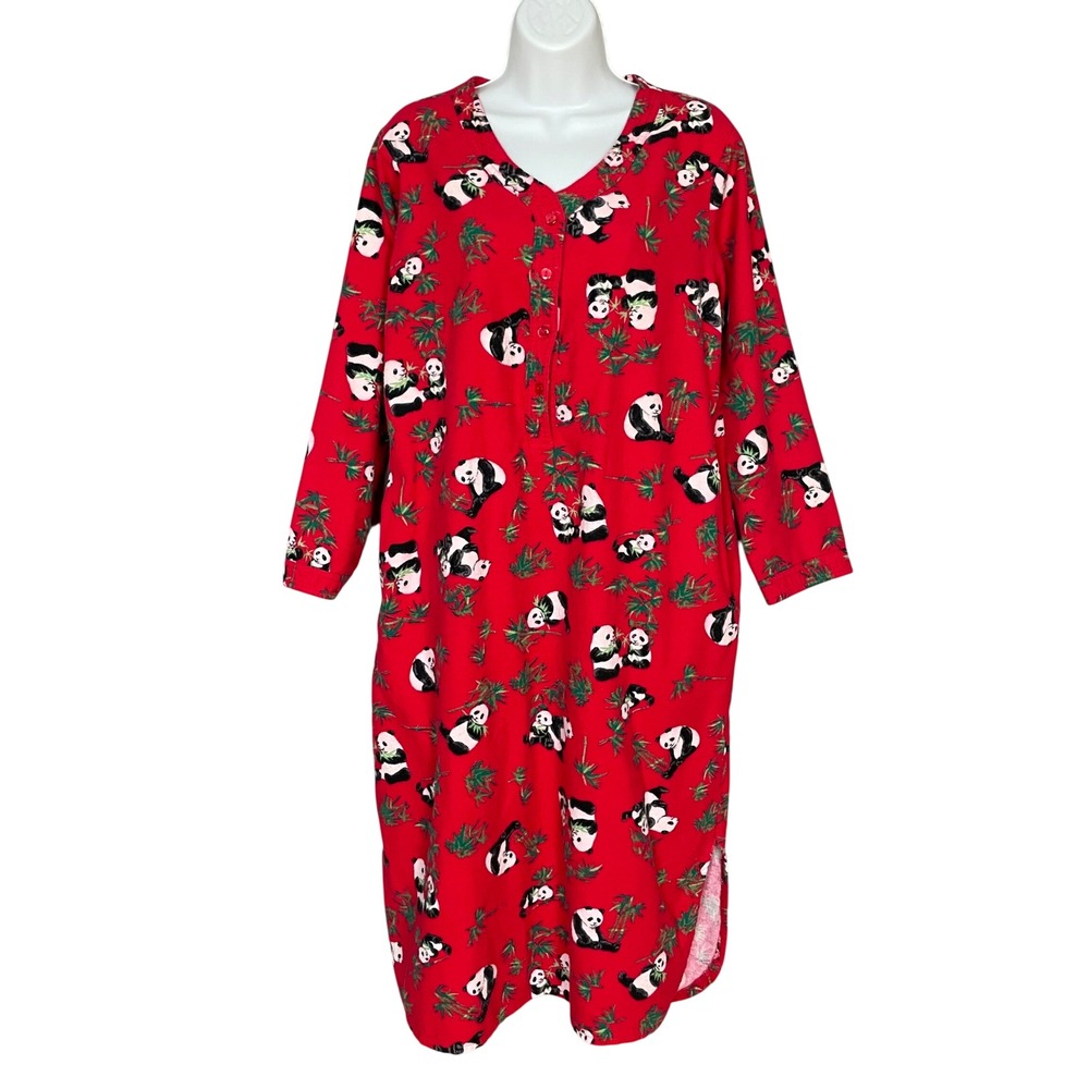 Vintage Panda Pajamas Nightshirt Flannel Women Size Medium Red Animal Pattern